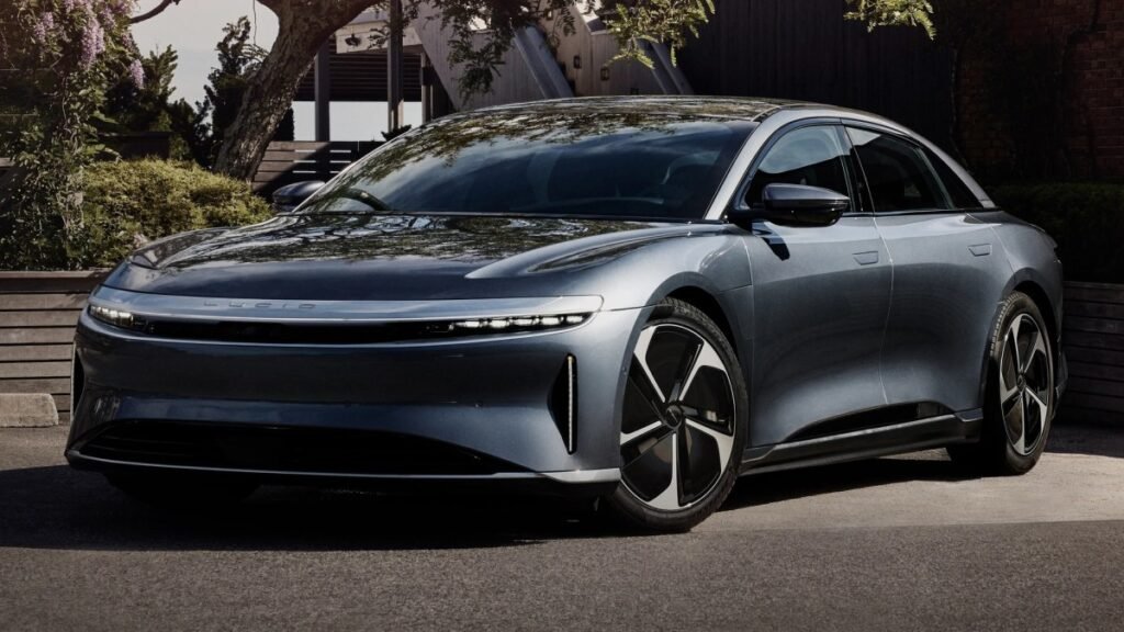 Ein weiterer Tesla -Rivale versucht, EV -Besitzer zu pochieren, die es mit Elon Mousk satt haben