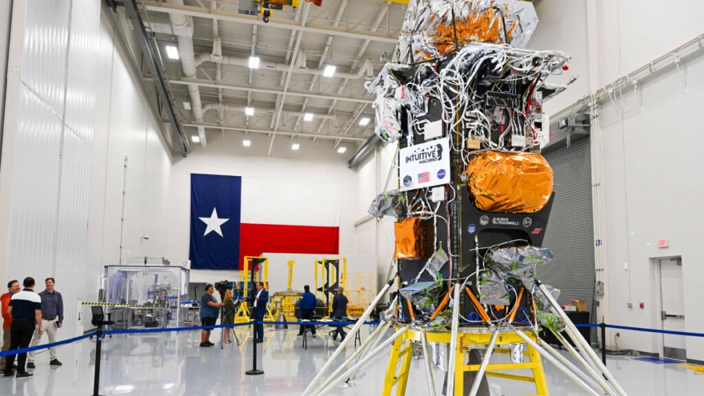 Der Analyst überarbeitet das intuitive Maschinen -Aktienkursziel nach dem Gewinn