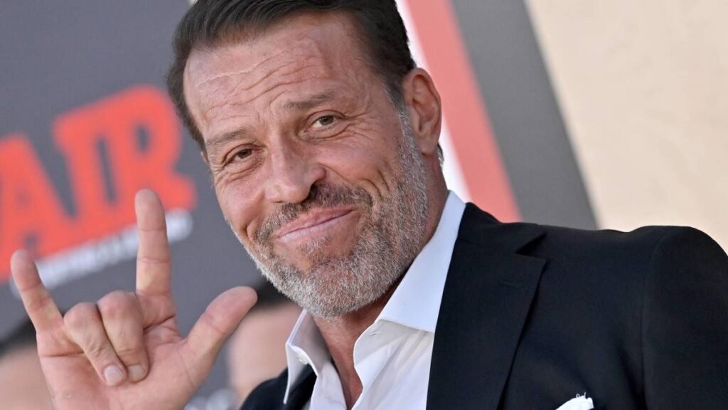 Tony Robbins sendet eine starke Nachricht auf Roth 401 (k) s, Roth IRAs