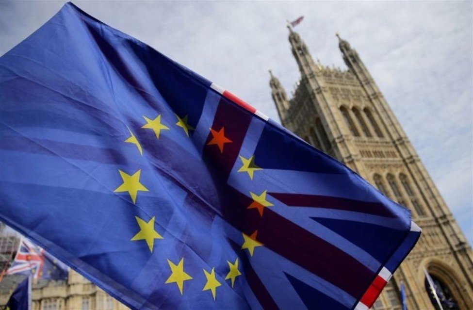 UK PM STARRER wird voraussichtlich den Brexit ankündigen"zurücksetzen" Deal am Montag. (Ist Brexin das Wort?)