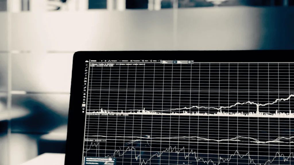 Solana steht vor einem Rückgangsrisiko von 24 US-Dollar und HYPE strebt einen Anstieg von 27 % an, während Analyst Joshua Case BlockDAGs Wechsel vom Hype zum Beweis 2 aufschlüsselt chart079