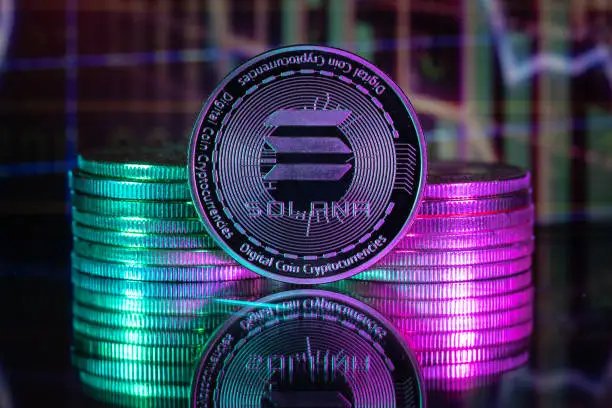 Vergessen Sie XRP, DFDV-Manager prognostiziert, dass der Solana-Preis auf 10.000 US-Dollar zusteuert
