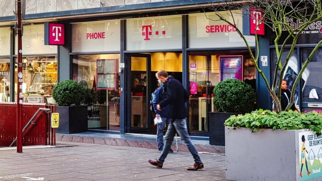 T-Mobile zwingt seine Mitarbeiter stillschweigend dazu, den Kunden ein neues Angebot anzubieten