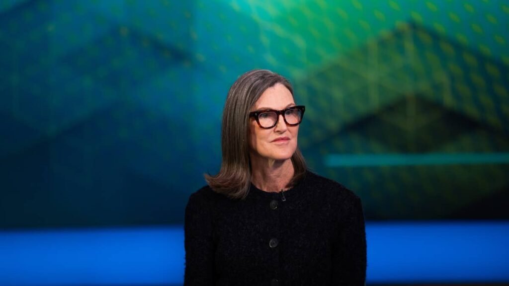 Cathie Wood kauft Megacap-Tech-Aktien im Wert von 6,5 Millionen US-Dollar