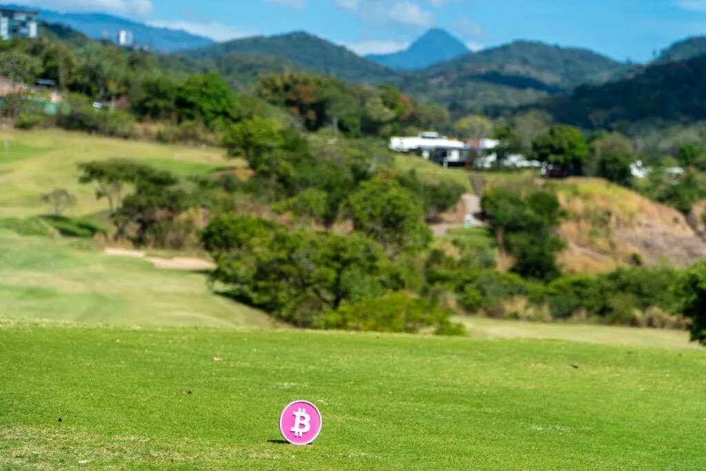 Bitcoin Open findet am 8. Juni 2026 im legendären Glen Abbey Golf Club statt