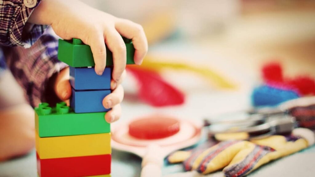 Kinderbetreuungsriese hat 90 Standorte geschlossen, plant weitere