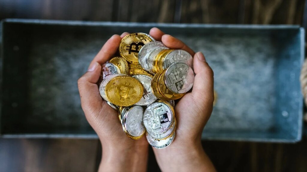 Bitcoin-Staatsanleihen sind tickende Zeitbomben, da die Hebelwirkung Rekordraten erreicht, warnt Charles Edwards von Capriole
