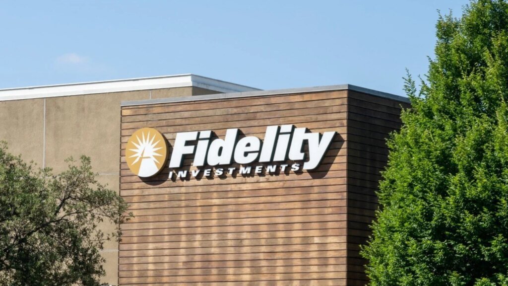 Fidelity führt einen auf den GENIUS Act abgestimmten Stablecoin-Reservefonds mit einer Gebühr von 0,25 % ein
