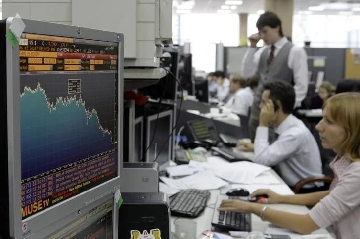 Russische Aktien sind zum Handelsschluss gesunken; MOEX Russia Index unverändert Von Investing.com