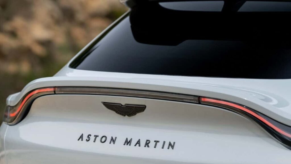 Wie hoch sollte der Aktienkurs von Aston Martin sein?