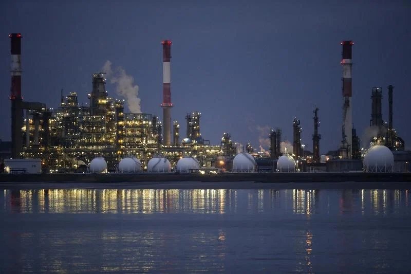 Verteidigungs-Startups durchsuchen Auto- und Fracking-Sektoren nach Teilen, um die Waffenproduktion zu beschleunigen Von Reuters